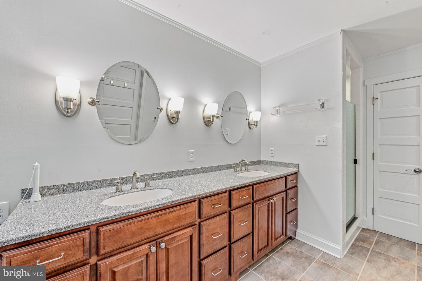 355 Sandstone Lane photo 24