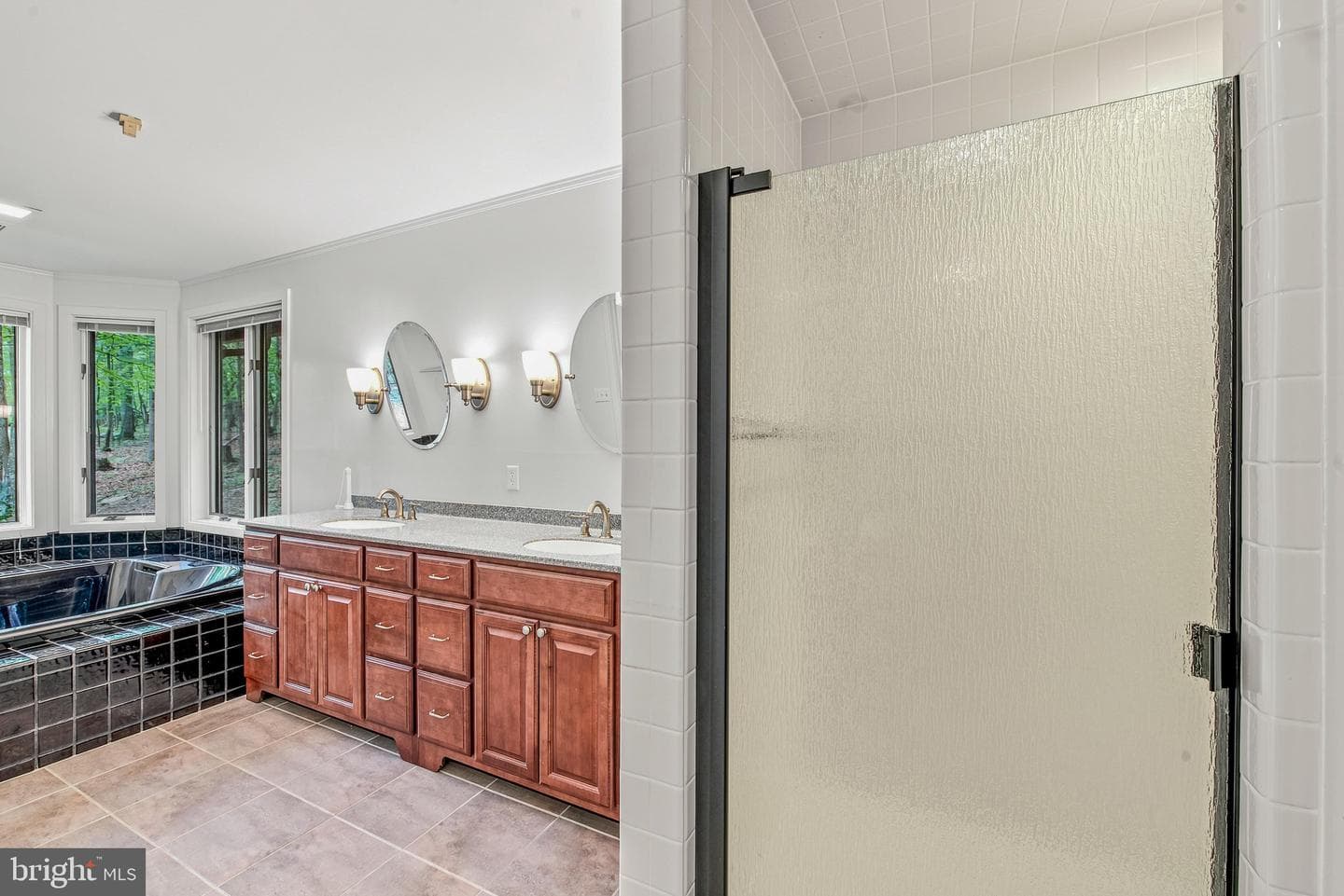 355 Sandstone Lane photo 25