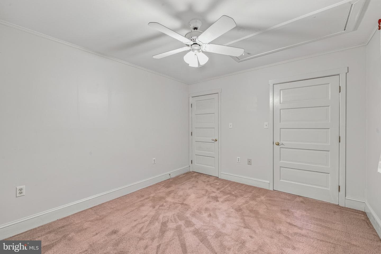 355 Sandstone Lane photo 33