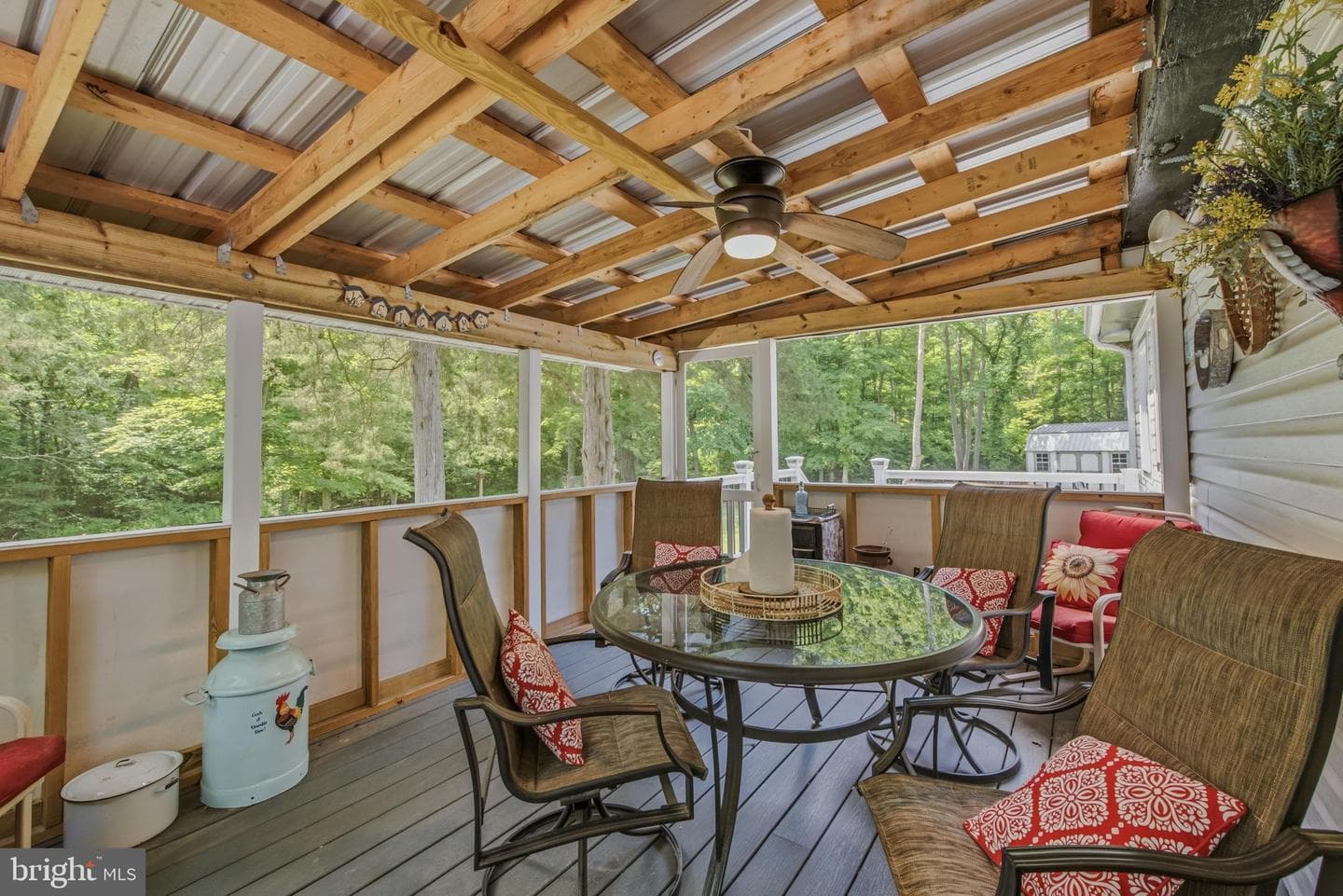 6485 Cacapon Rd photo 26