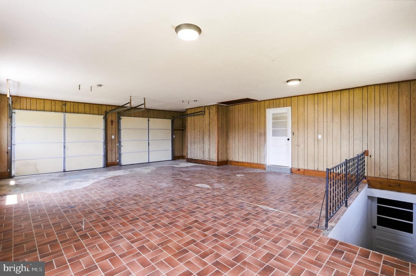 11195 Valley Road photo 30