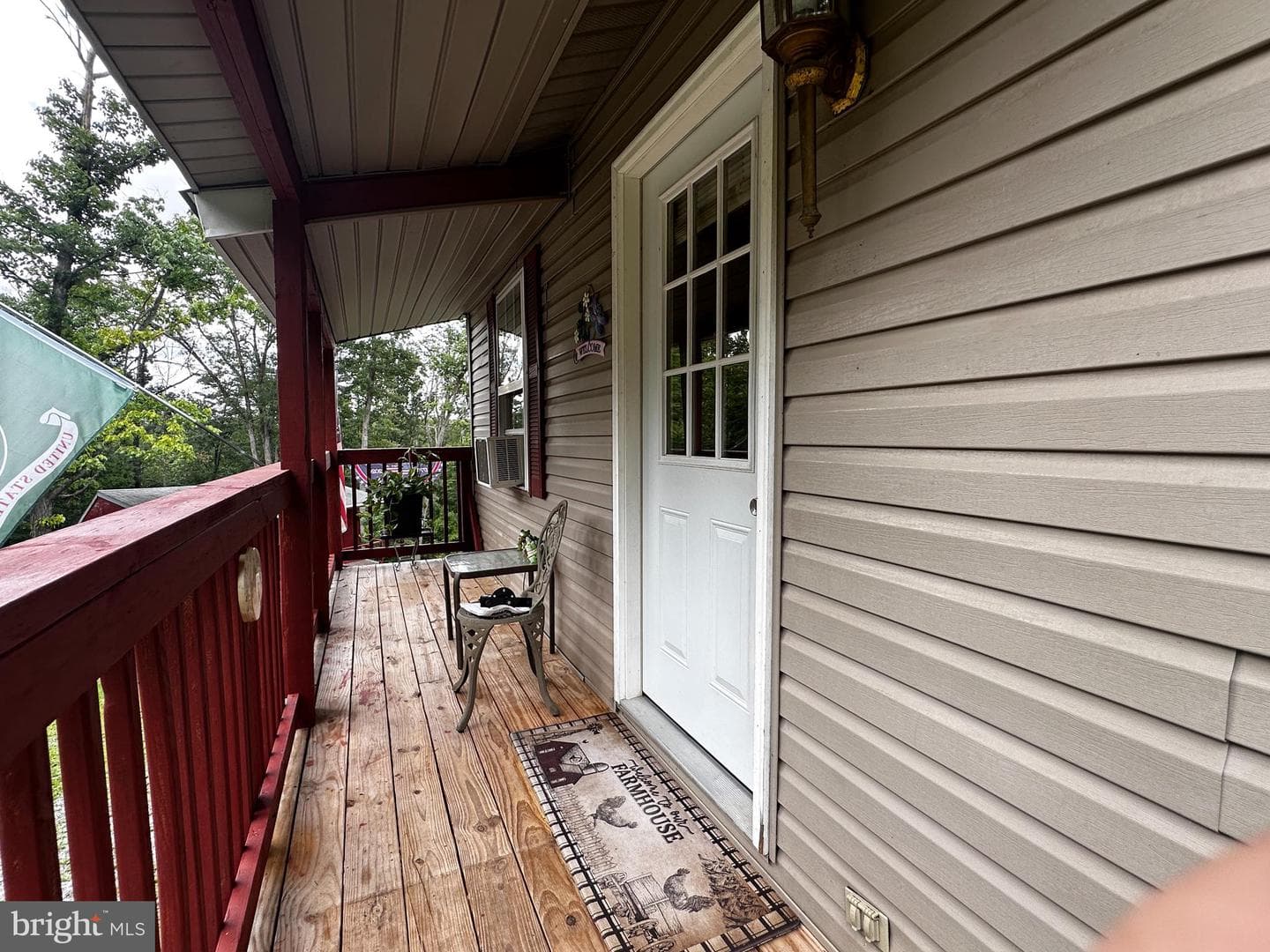 555 Featherbed Lane photo 17
