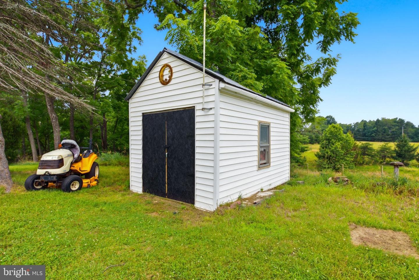 2197 Mauzy Road photo 101