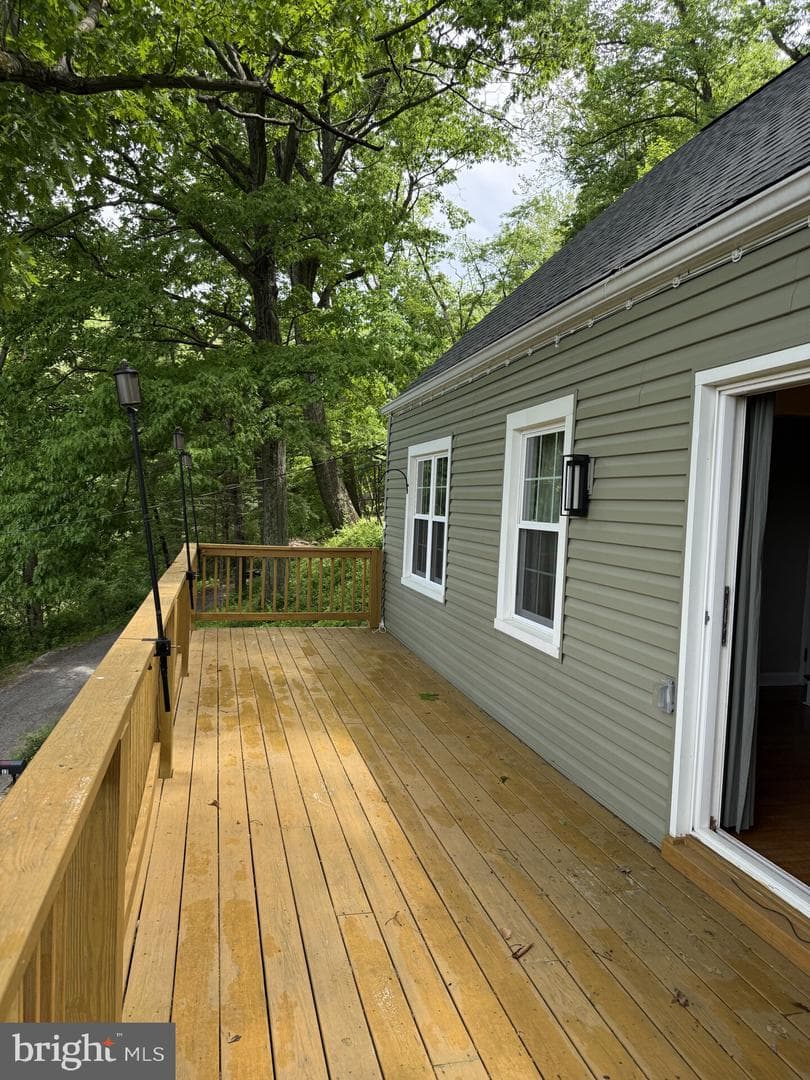 32 Fairfax Drive photo 8