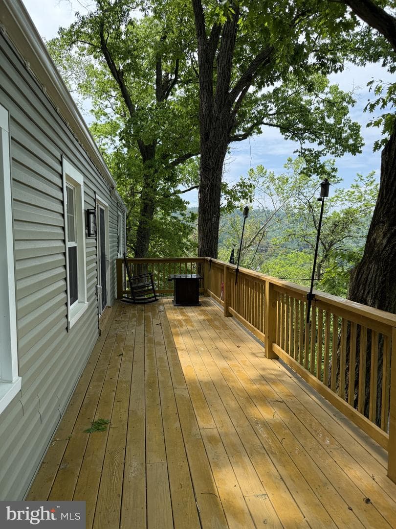 32 Fairfax Drive photo 9