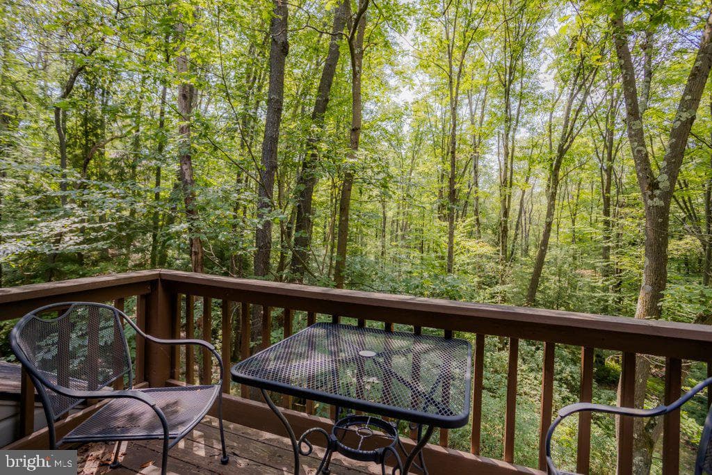 174 Sumac Lane photo 27