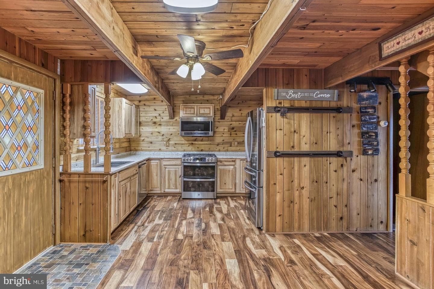 1218 E Alpine Drive photo 5