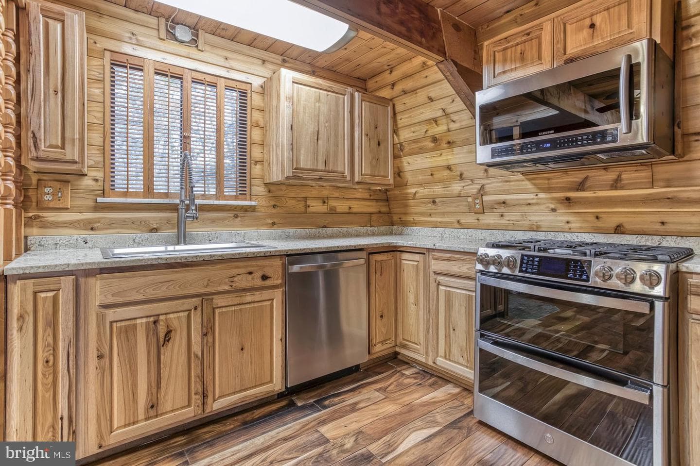 1218 E Alpine Drive photo 6