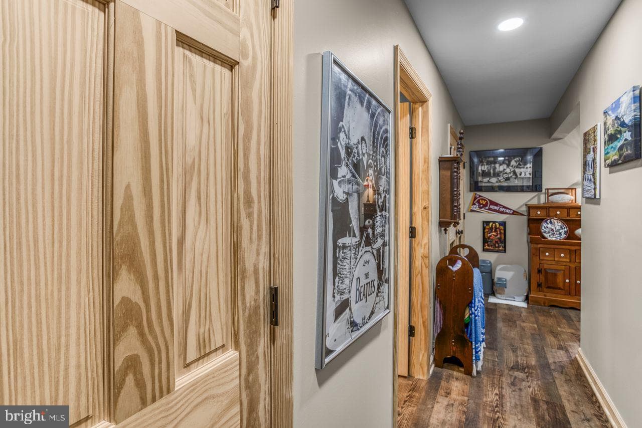 442 Grosbeak Drive photo 25