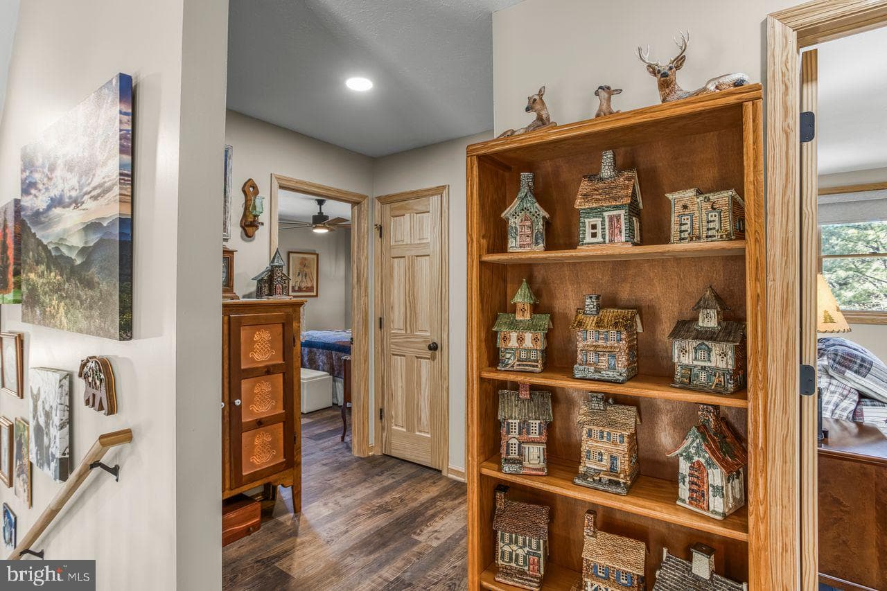 442 Grosbeak Drive photo 31
