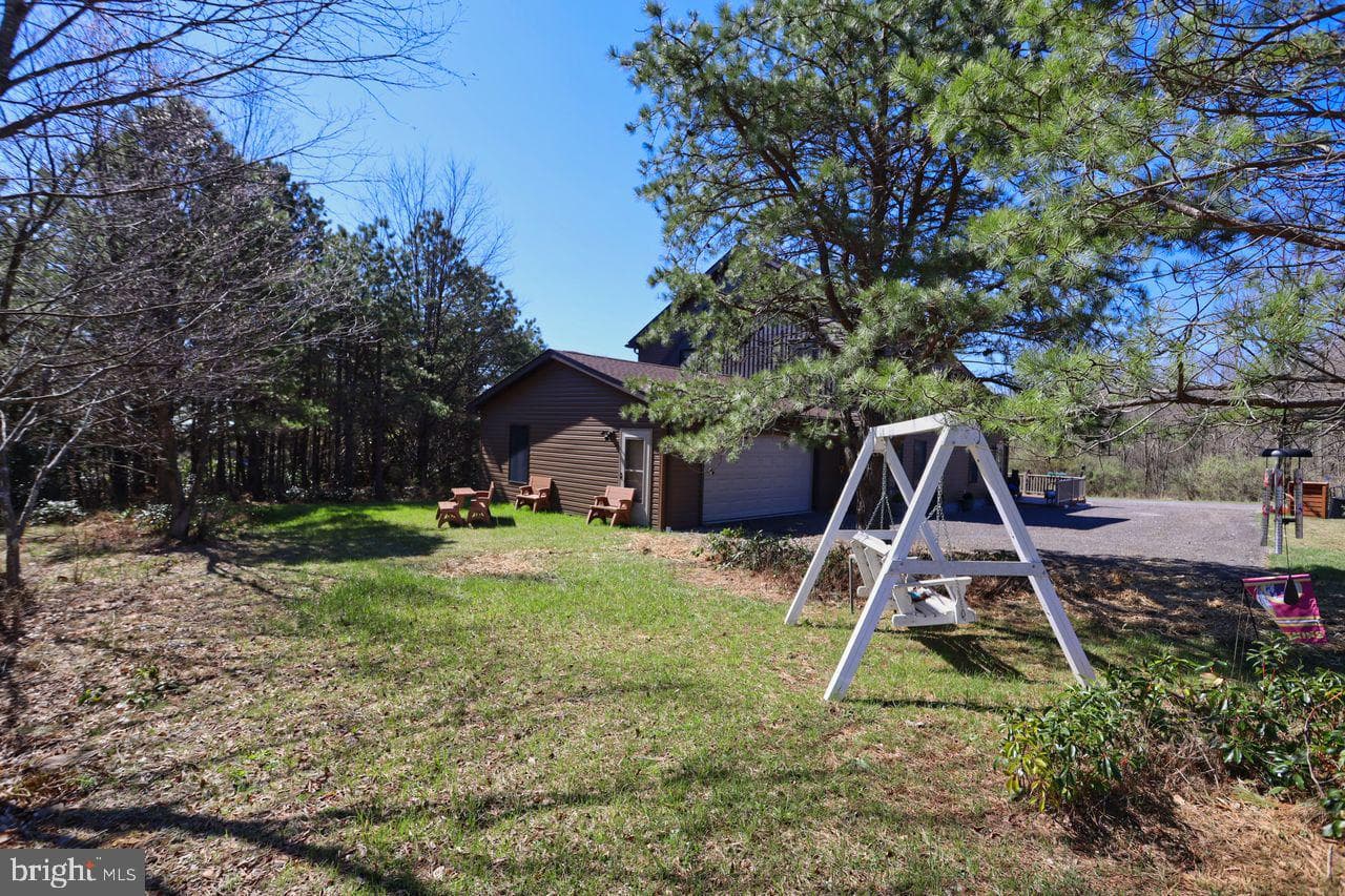 442 Grosbeak Drive photo 45