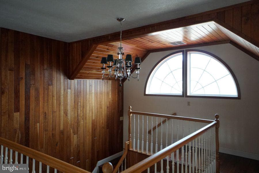 255 Troublesome Valley Road photo 40