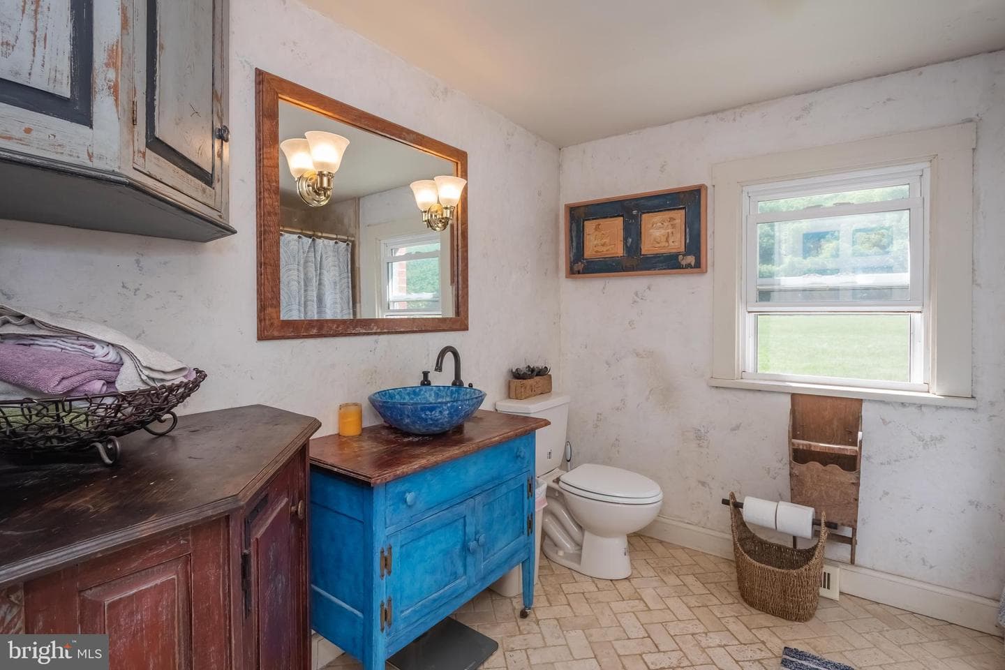 187 Leonard Lane photo 46