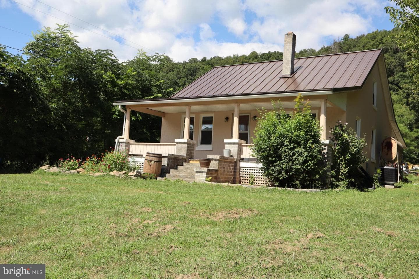 3383 Petersburg Pike photo 2
