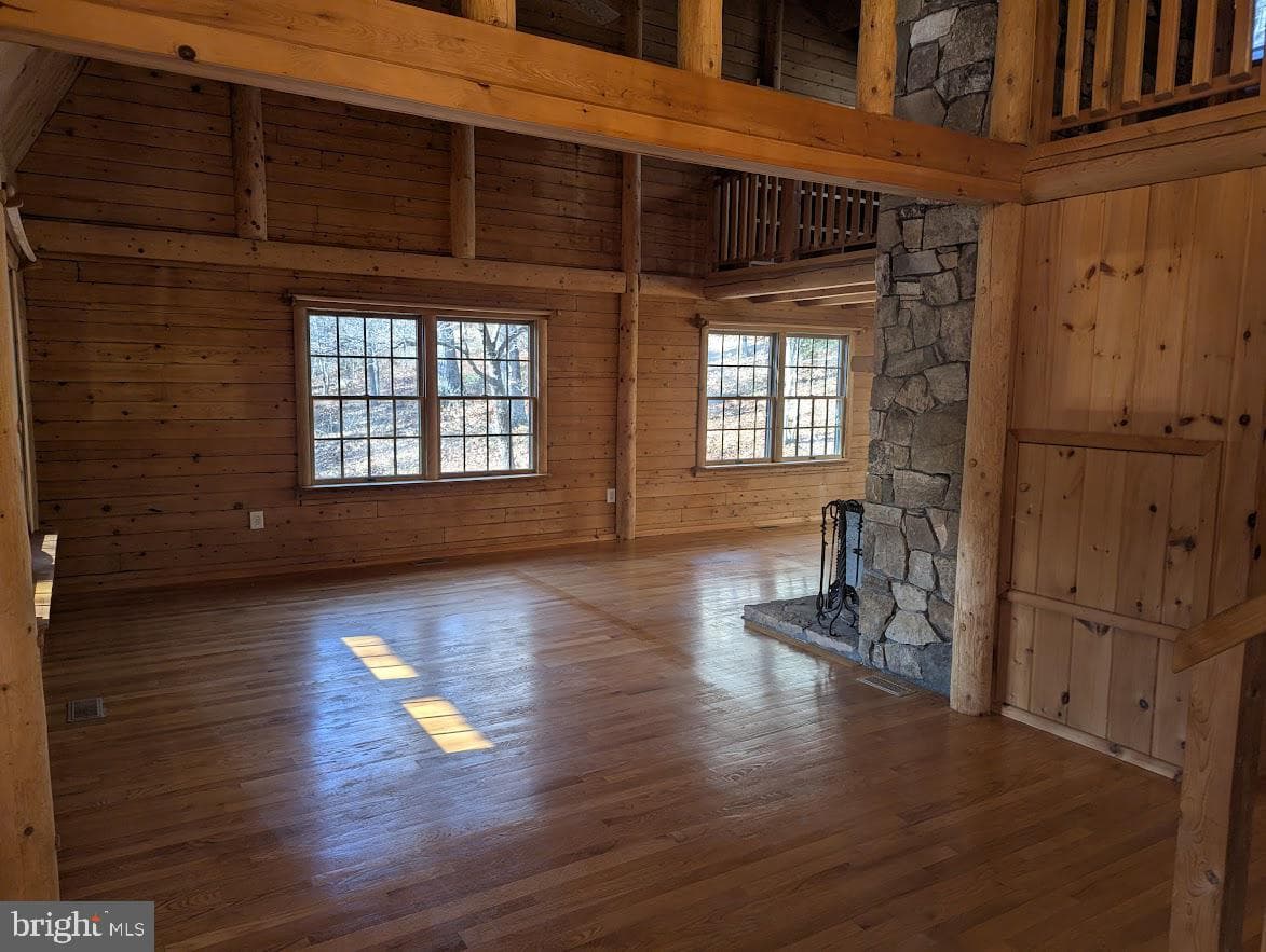 1537 Hidden Valley Road photo 12