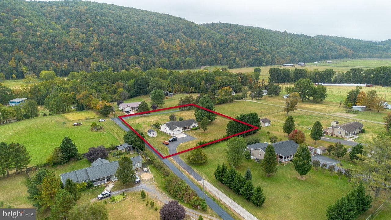 3496 Petersburg Pike photo 5