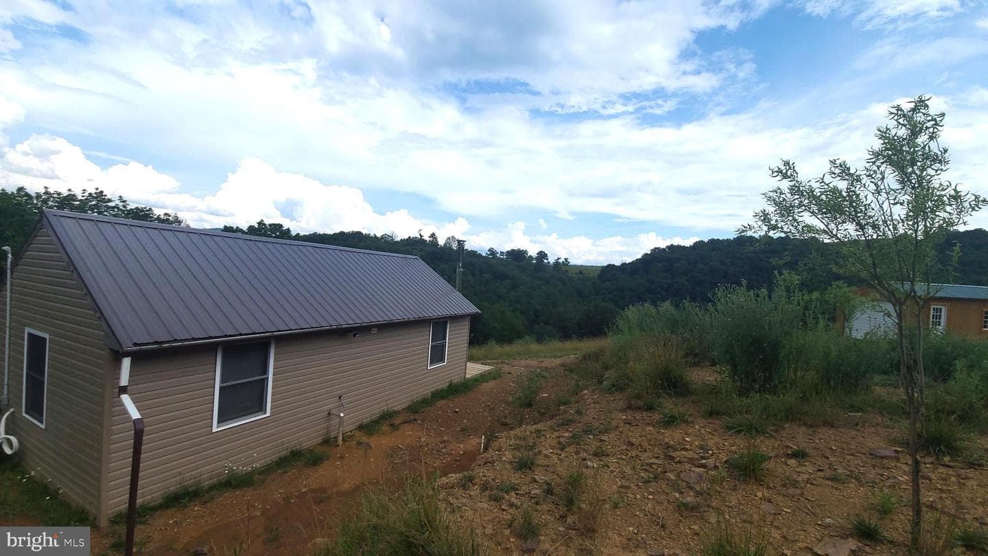 534 Strauter Road photo 12