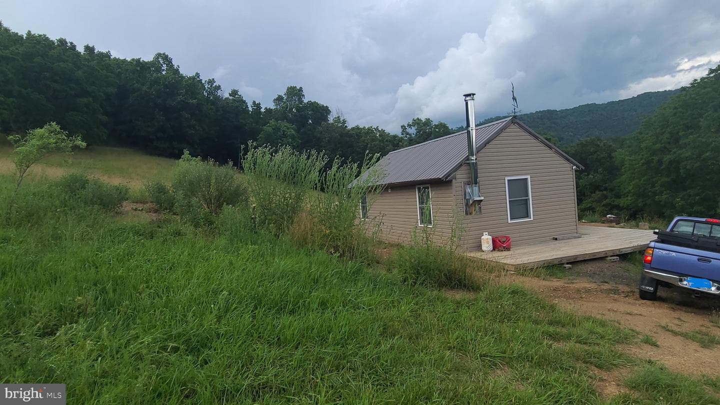 534 Strauter Road photo 13