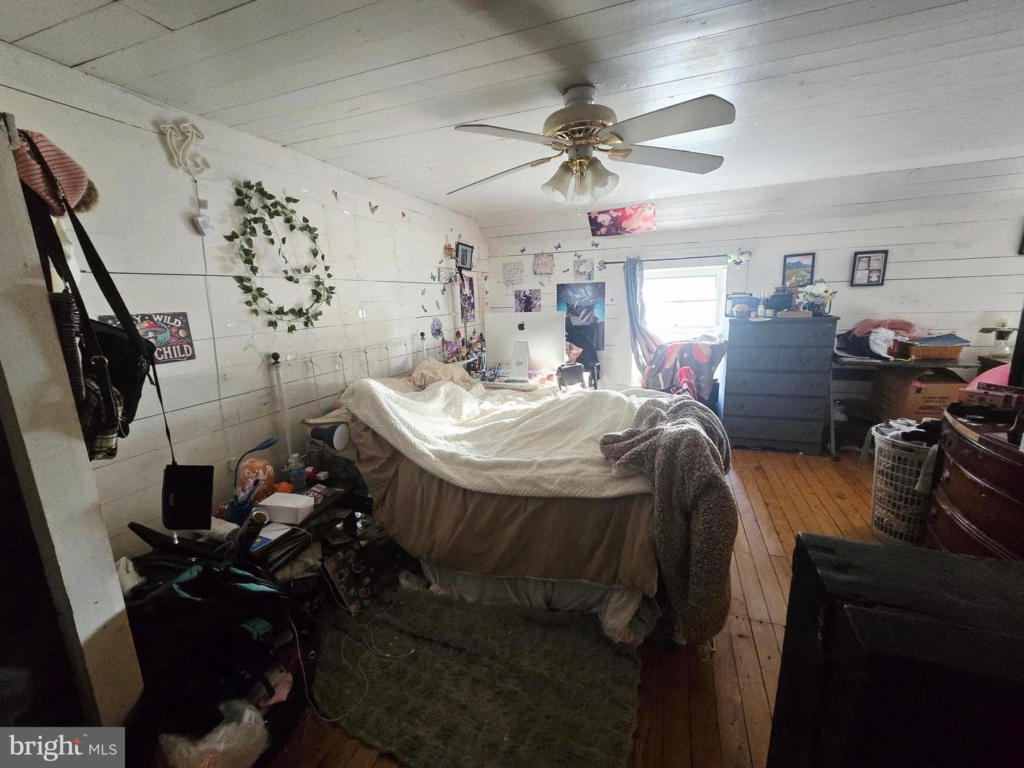 326 Locust Street photo 29
