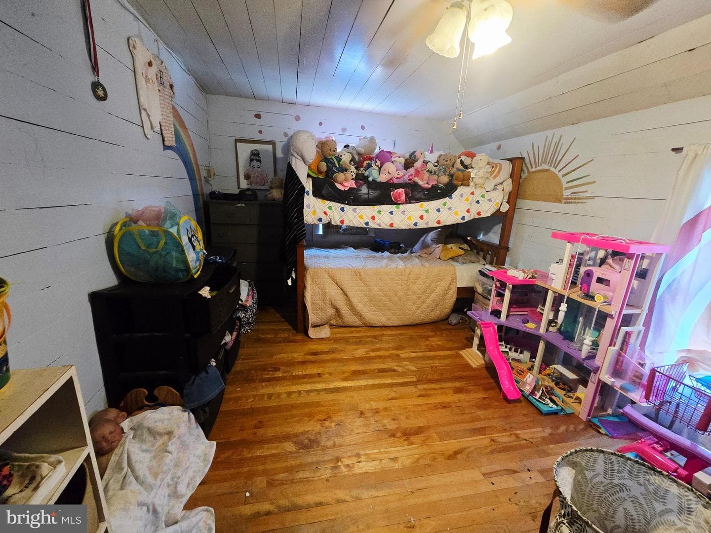326 Locust Street photo 31
