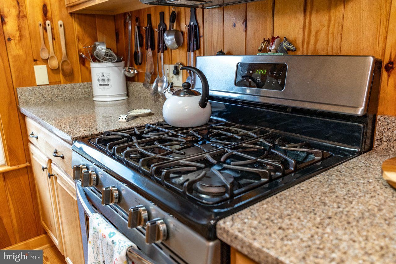 8545 Sugar Grove Road photo 19