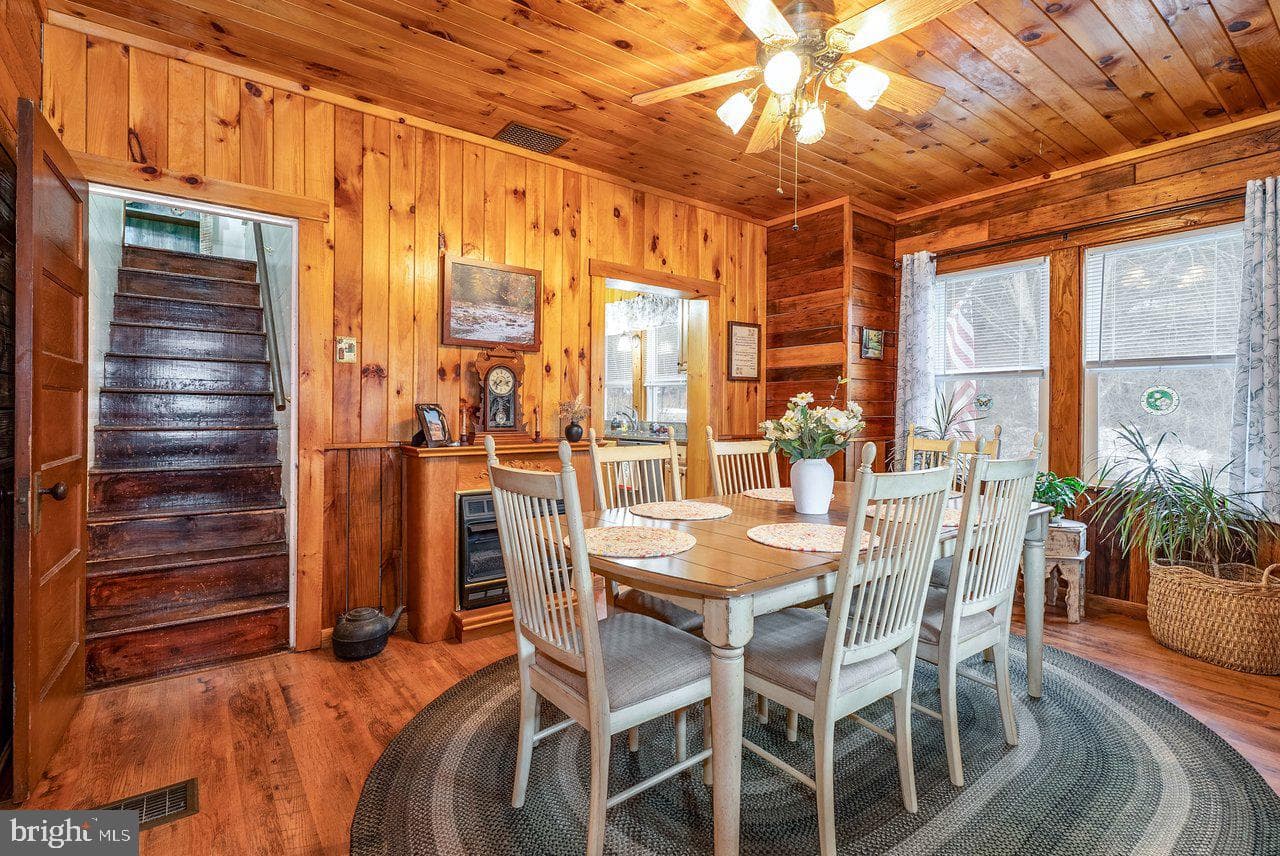 8545 Sugar Grove Road photo 24