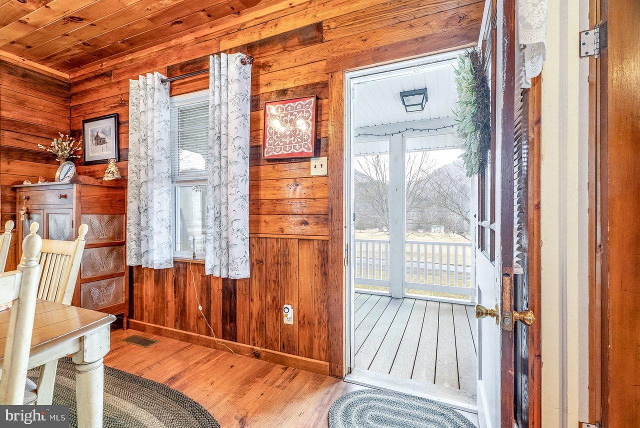 8545 Sugar Grove Road photo 25