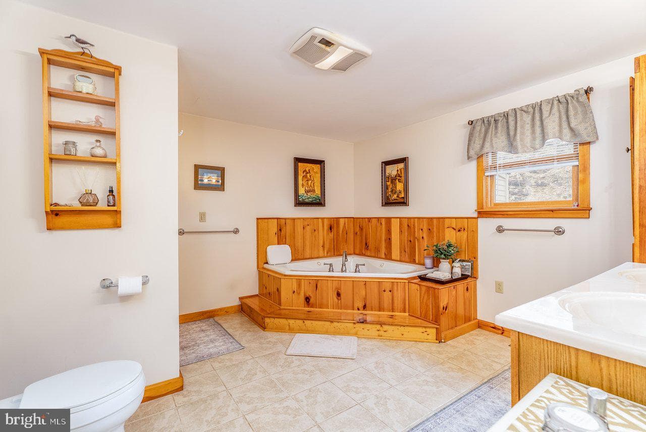 8545 Sugar Grove Road photo 32