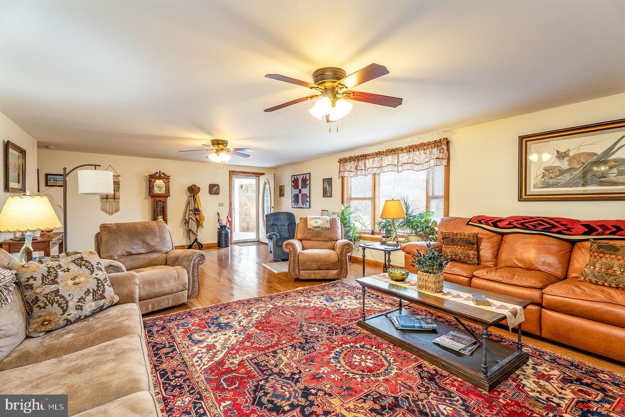 8545 Sugar Grove Road photo 5