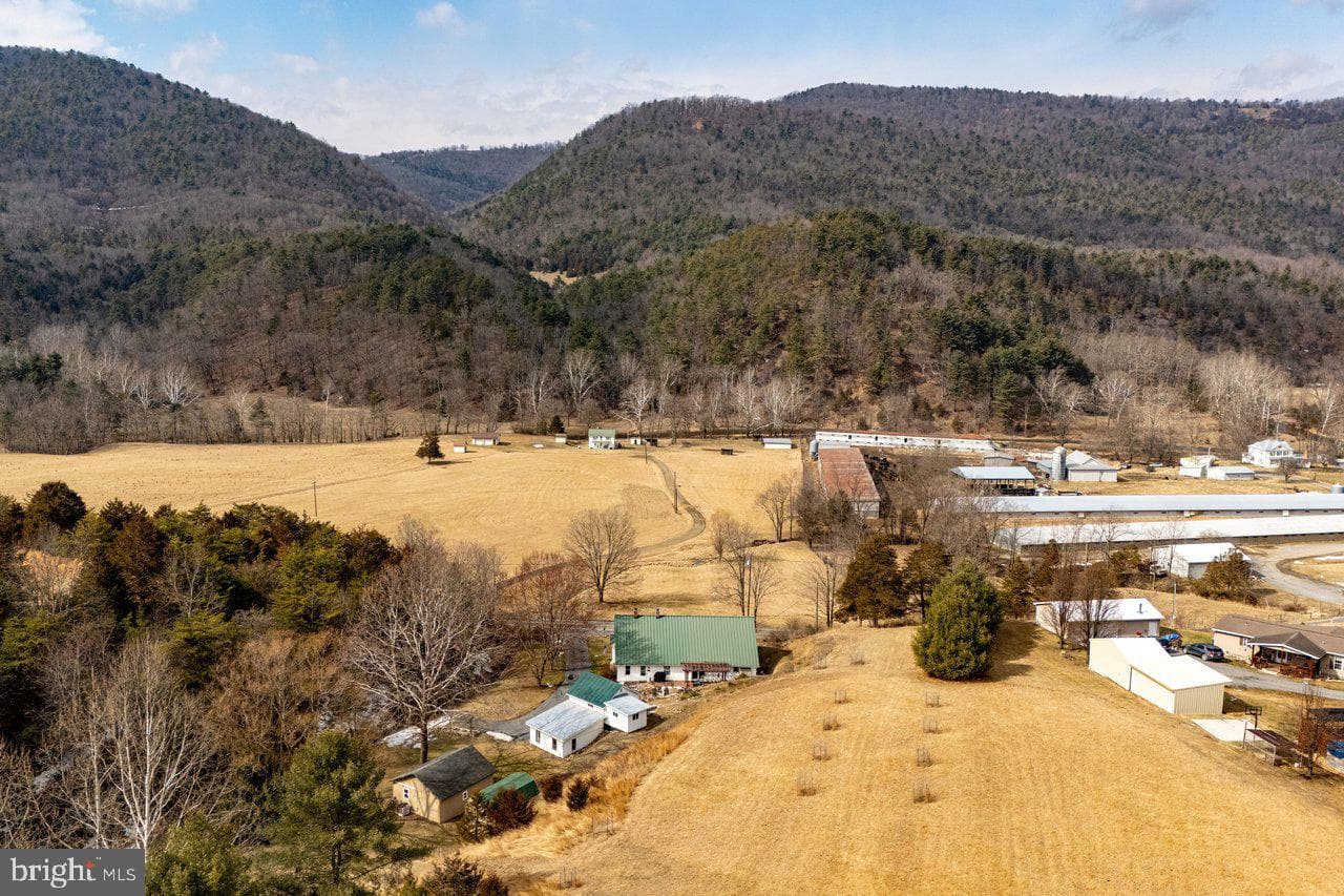 8545 Sugar Grove Road photo 70