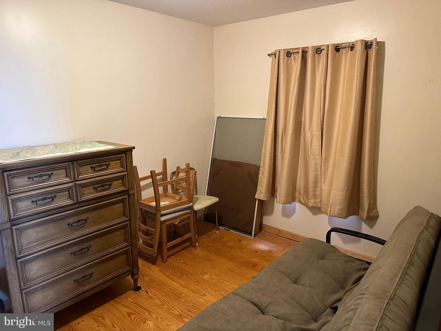 46 Pond Road photo 15