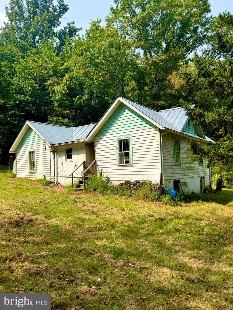 378 Indian Trail, Seneca Rocks