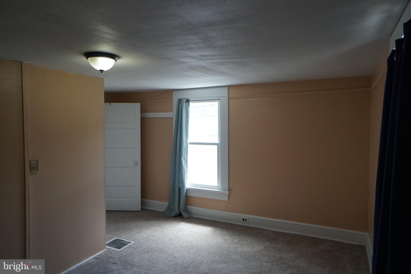 18 Spruce Street photo 16