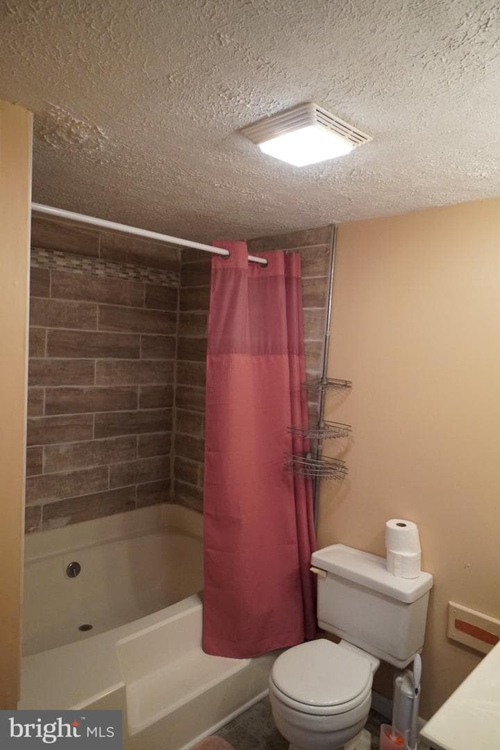18 Spruce Street photo 9