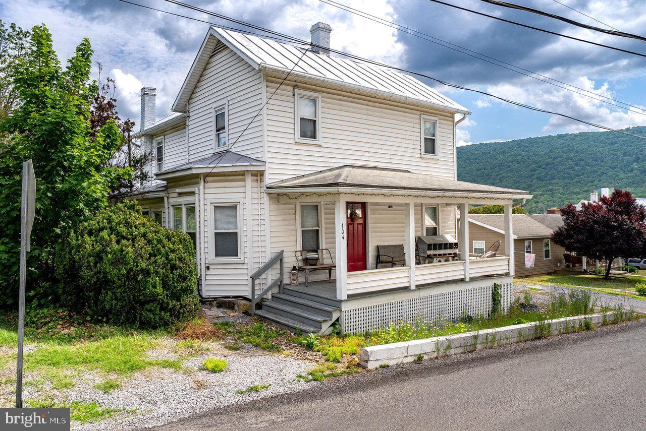 104 Dogwood Drive, Franklin