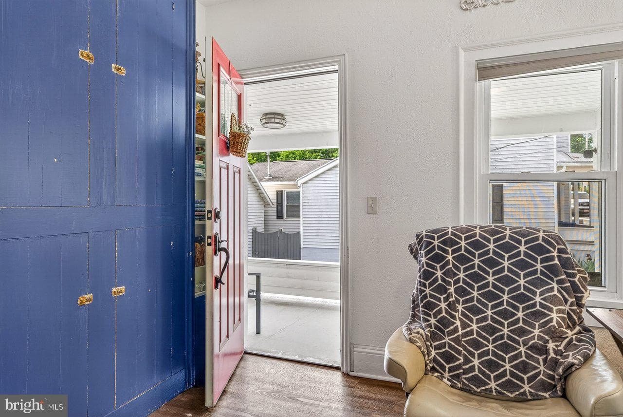 104 Dogwood Drive photo 4