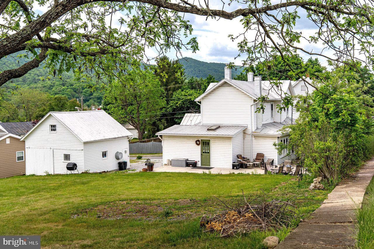 104 Dogwood Drive photo 65