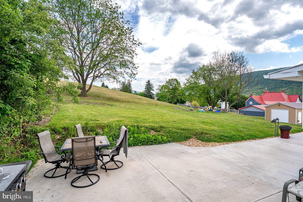 104 Dogwood Drive photo 74