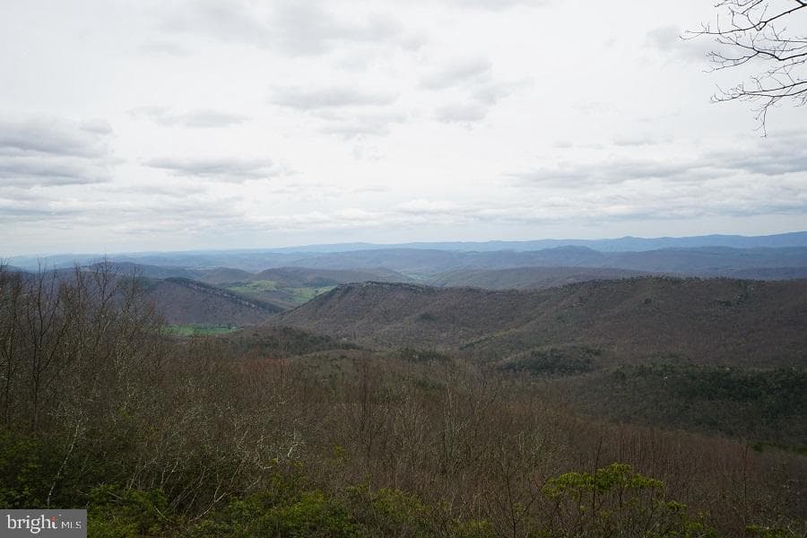 829 Kile Knob Road photo 4