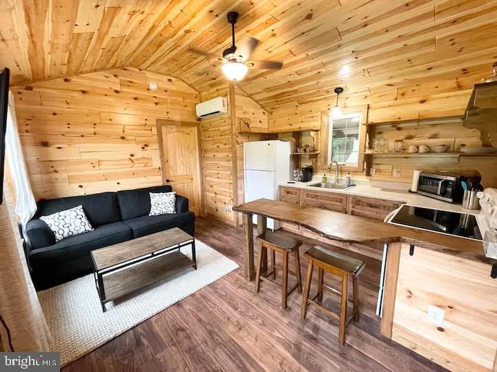 184 Skiles Pitsenbarger Road photo 13