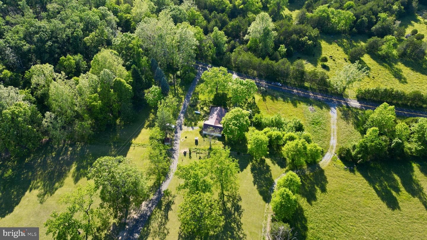 35 Bentwood Drive, Upper Tract