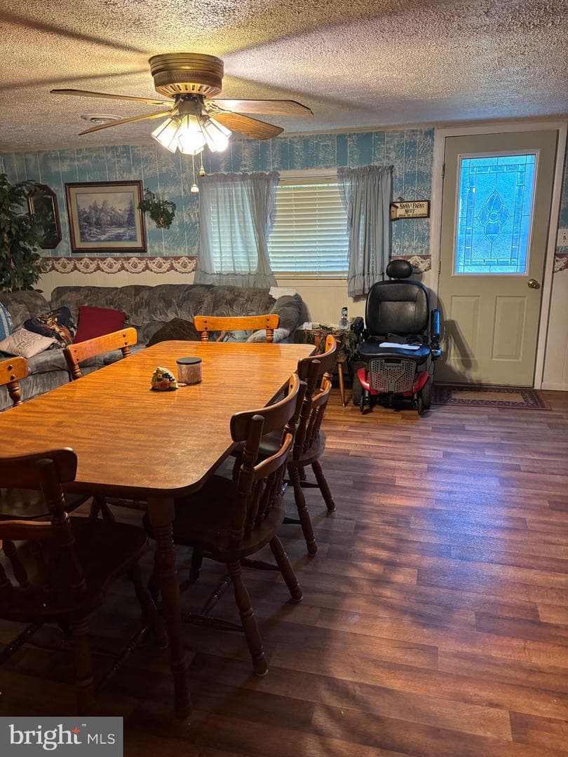 35 Bentwood Drive photo 32