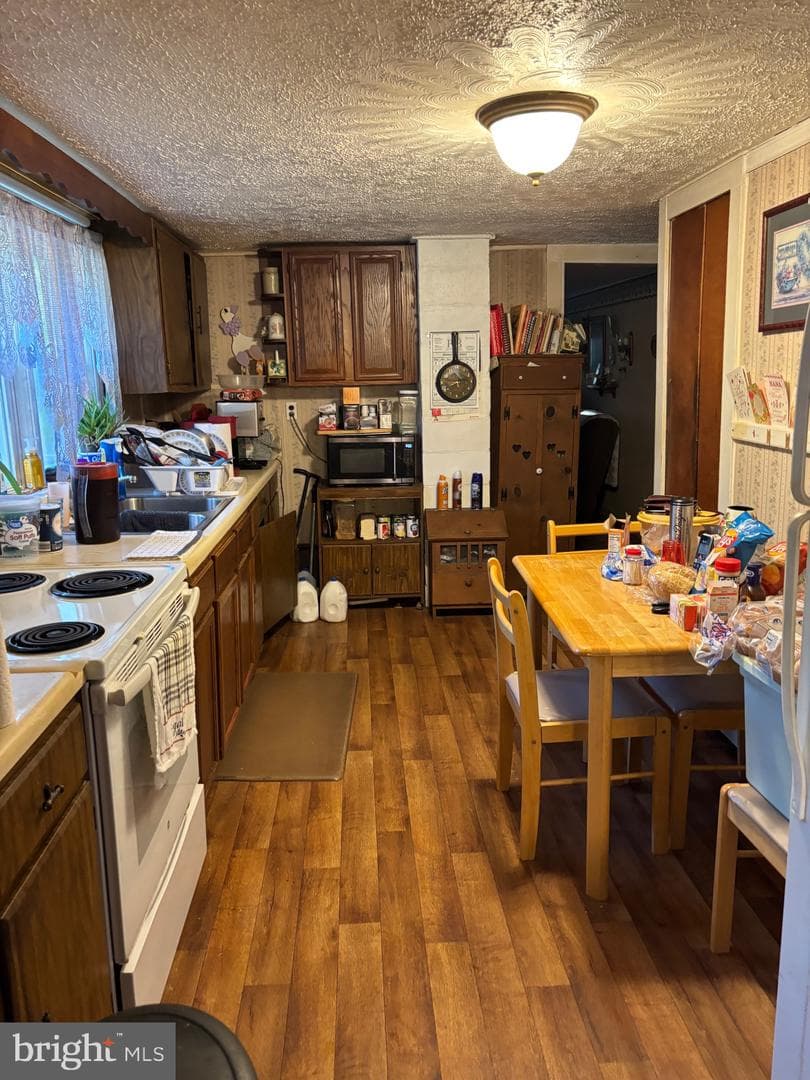 35 Bentwood Drive photo 33
