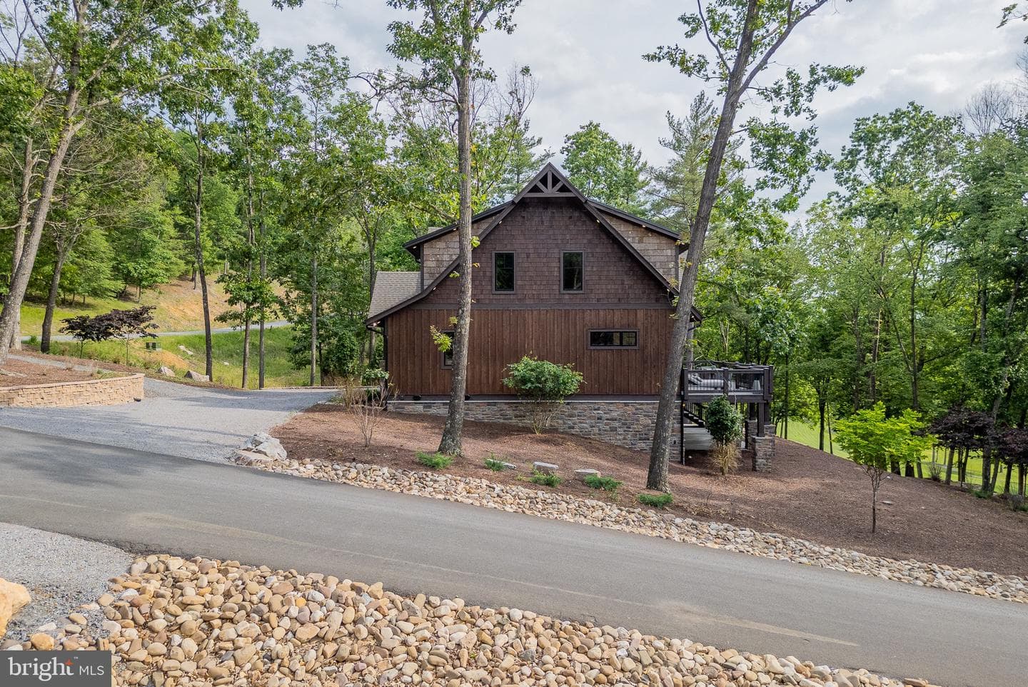 640 Golf Club Drive photo 69