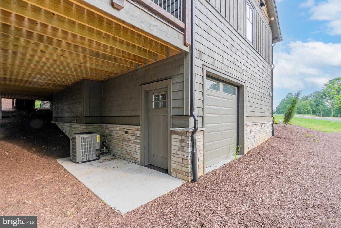 445 Eaglewood Trail photo 46