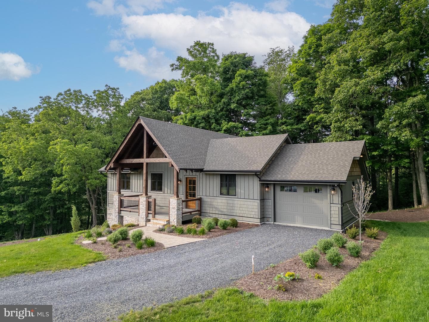 445 Eaglewood Trail photo 5