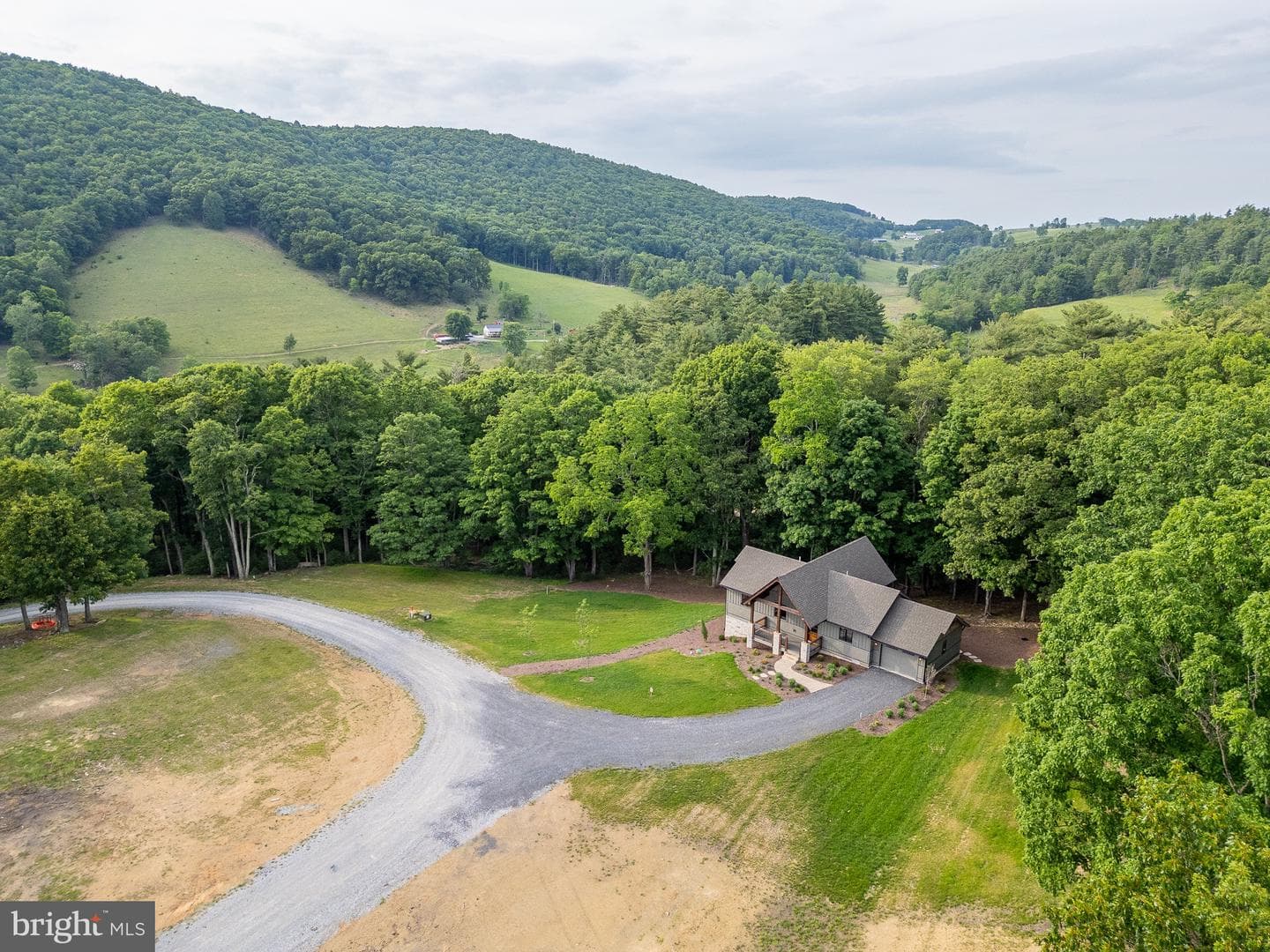445 Eaglewood Trail photo 7