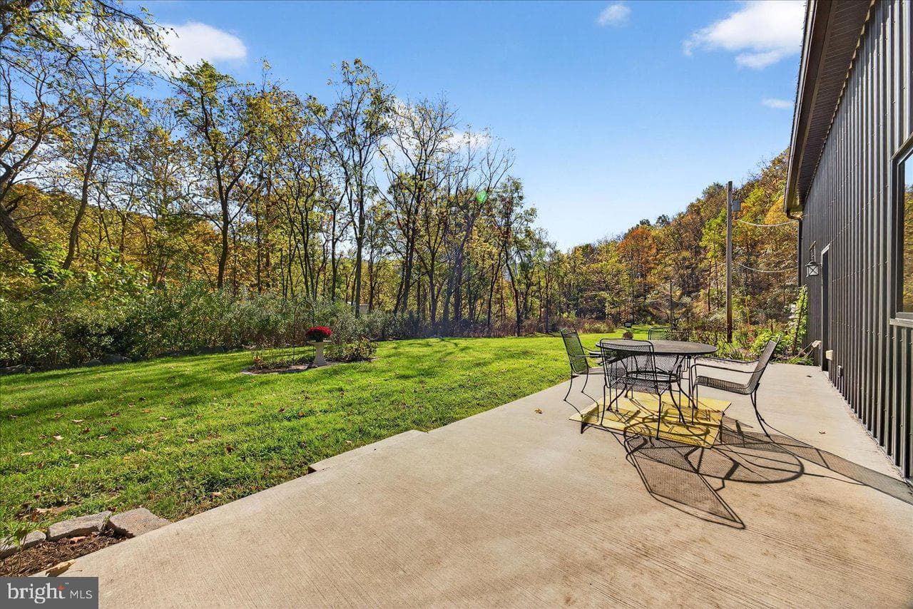 30 Polecat Hollow Boulevard photo 47