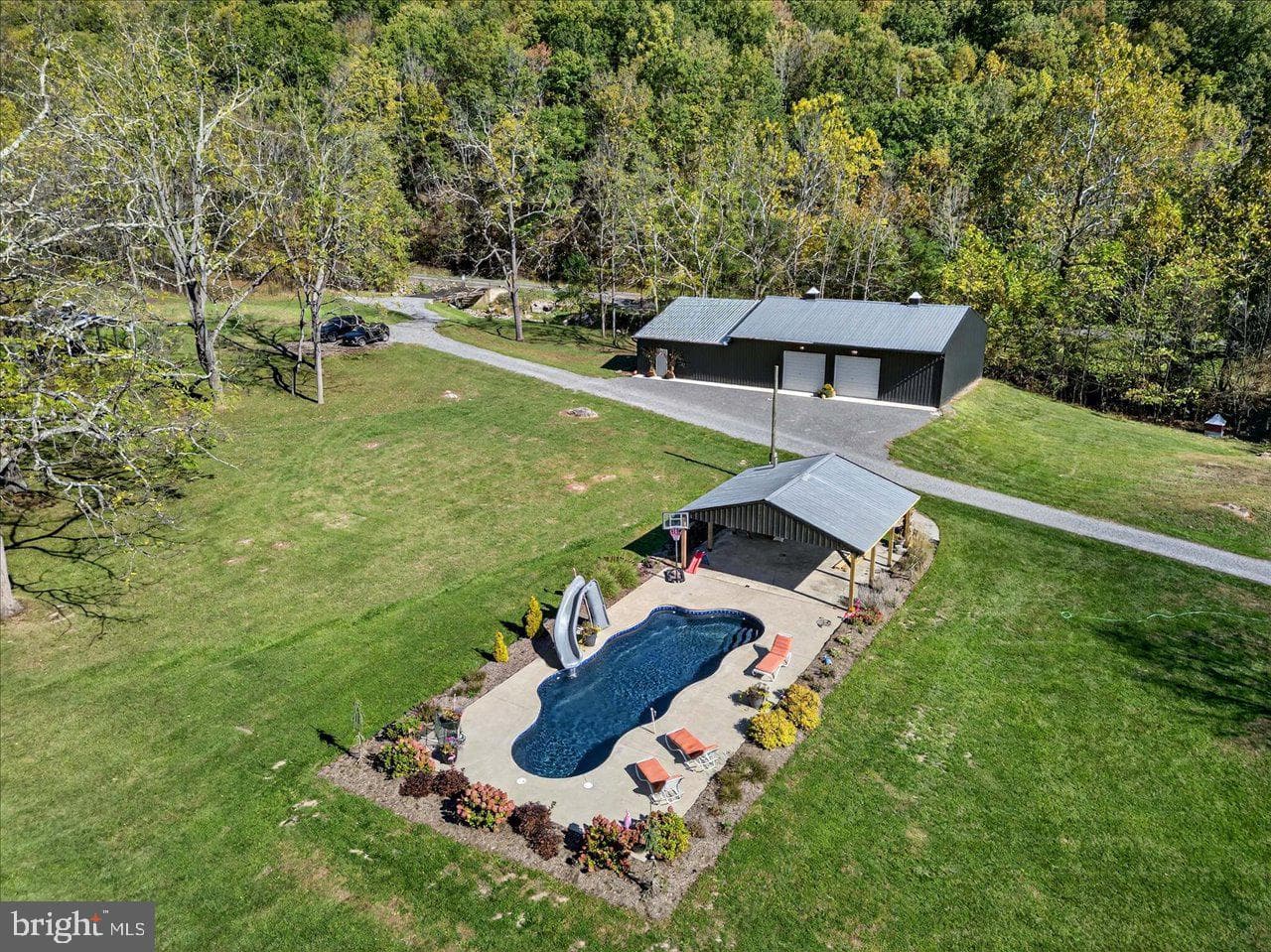 30 Polecat Hollow Boulevard photo 62
