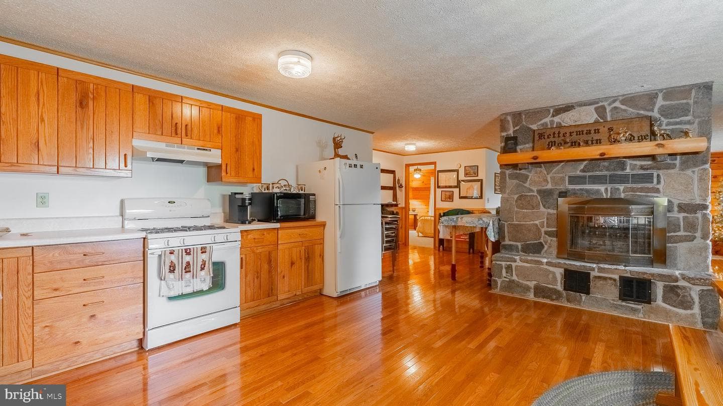 1862 Hawbush Road photo 59